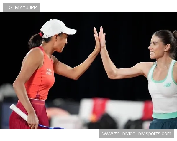 直击WTA林茨站张帅科斯蒂亚晋级双打决赛 展现默契配合
